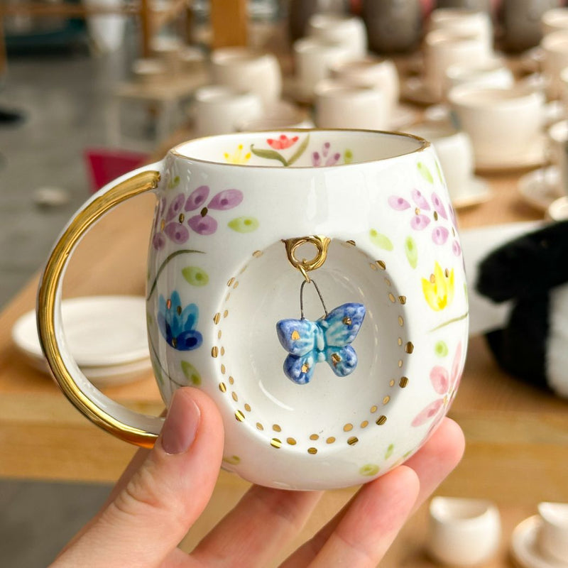 Hand-painted detail