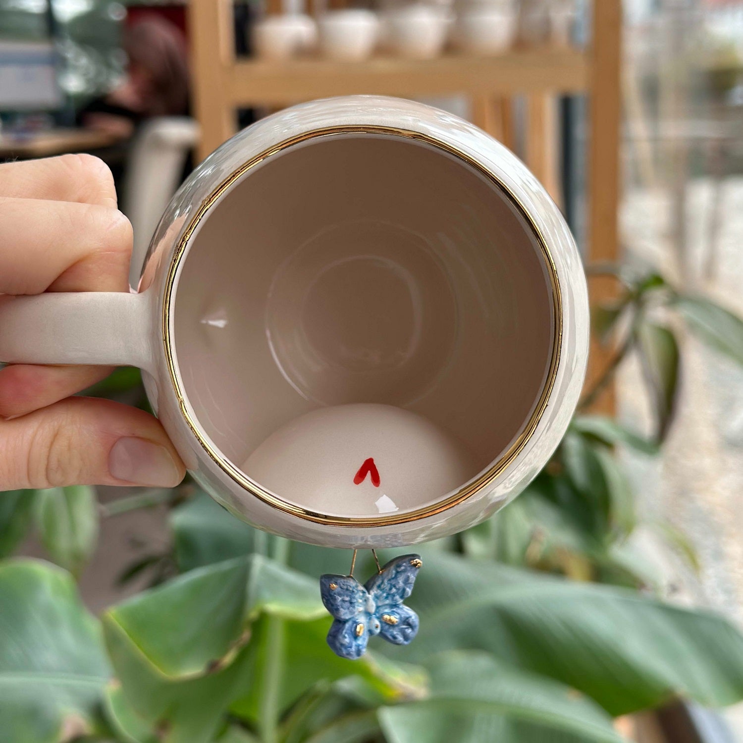 Butterfly Mug 330ml