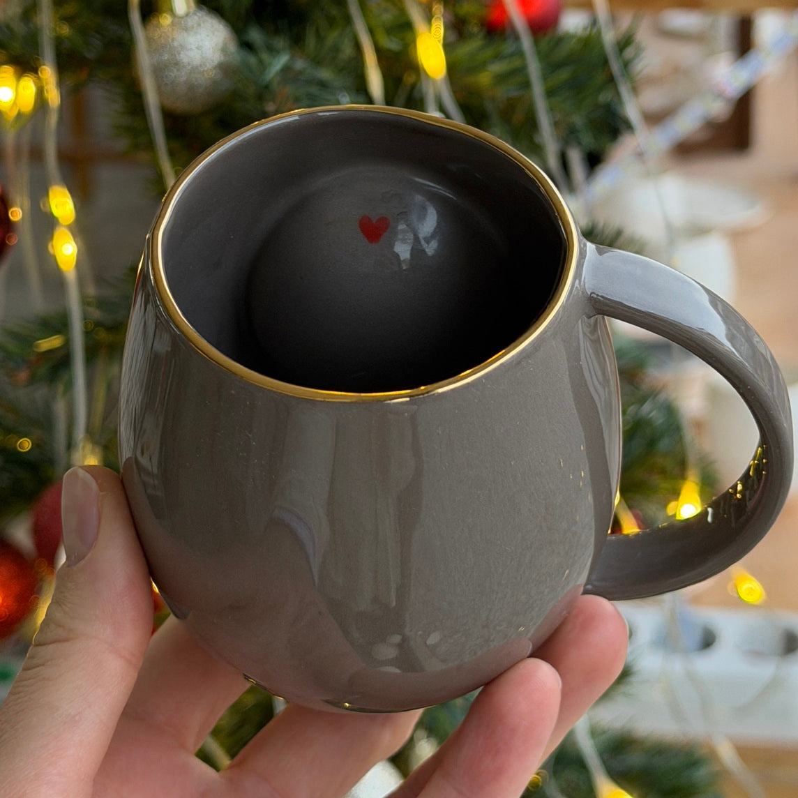 Winter Personalized Mug Taupe, detail view 12