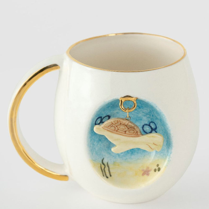 Hand-painted detail