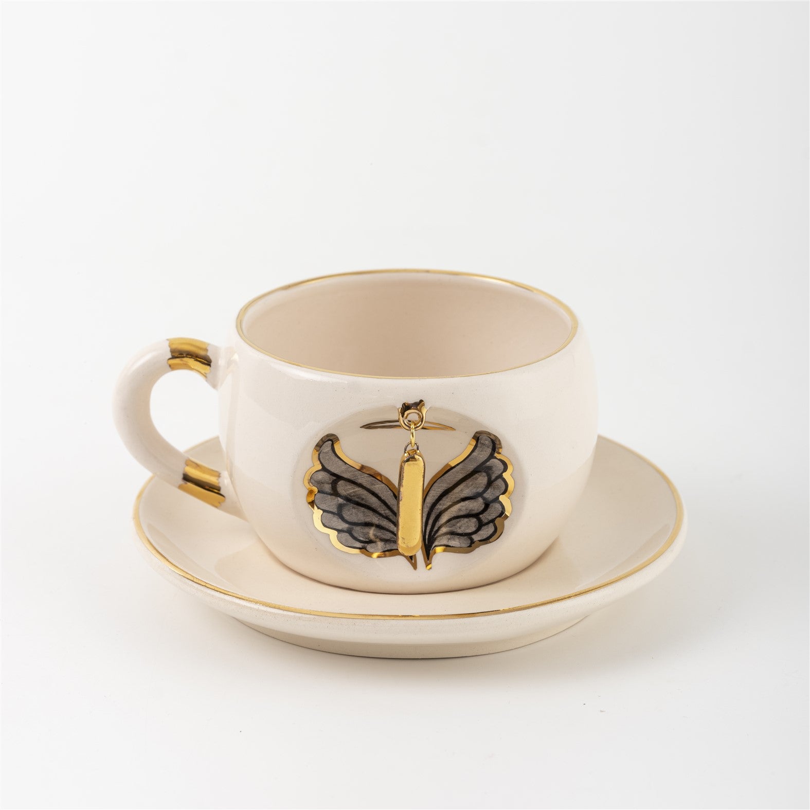 Angel Wings Letter Mug Black