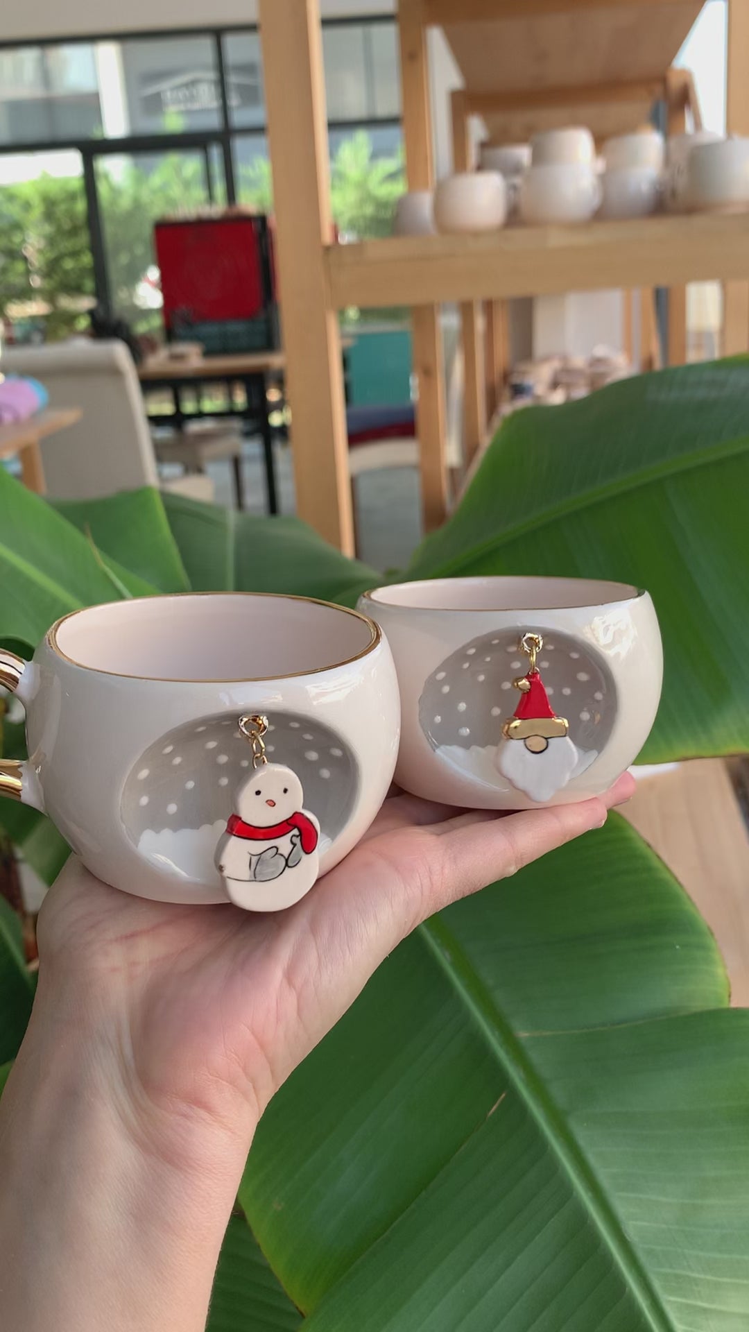 Snowman Tea Mug, product video 7