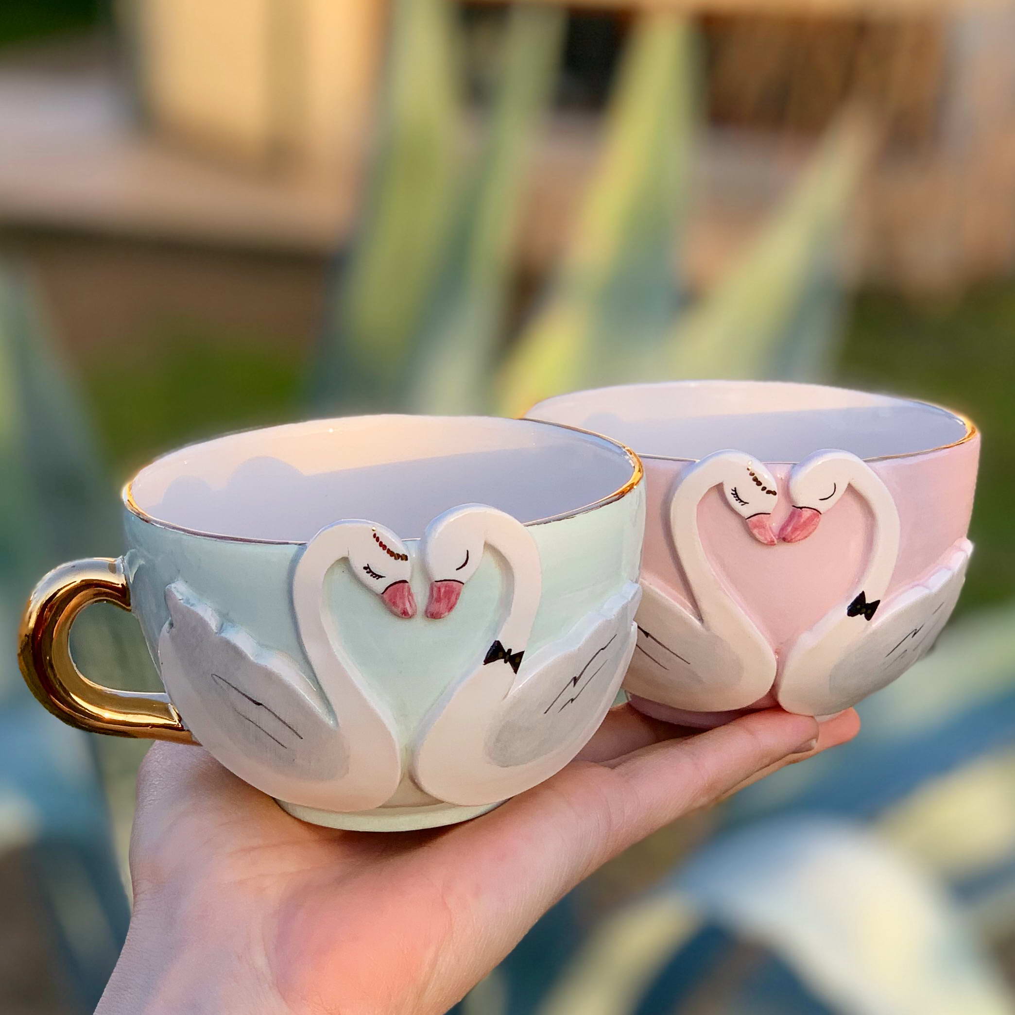Twin Swans Tea Mug Pink